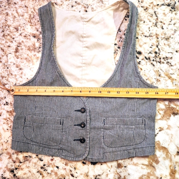 Uniqlo Pinstripe Vest Medium Navy - Picture 5 of 6